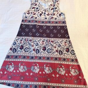 Elegant Floral Patterned Midi Dress V-Shape Neck